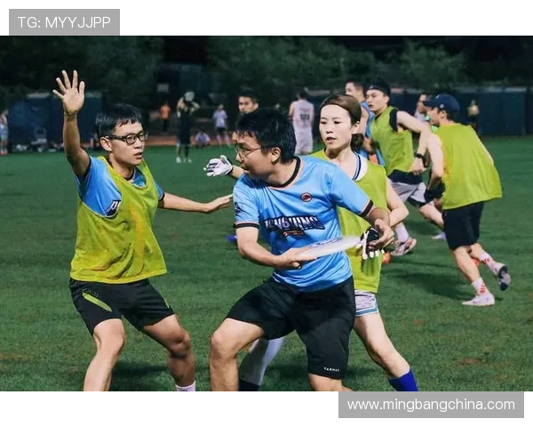 赛后复盘：北京飞盘队与重庆飞盘队的精彩对决与经验总结